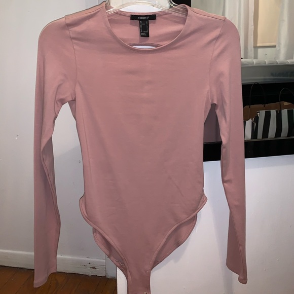 Bodysuit - Picture 1 of 2